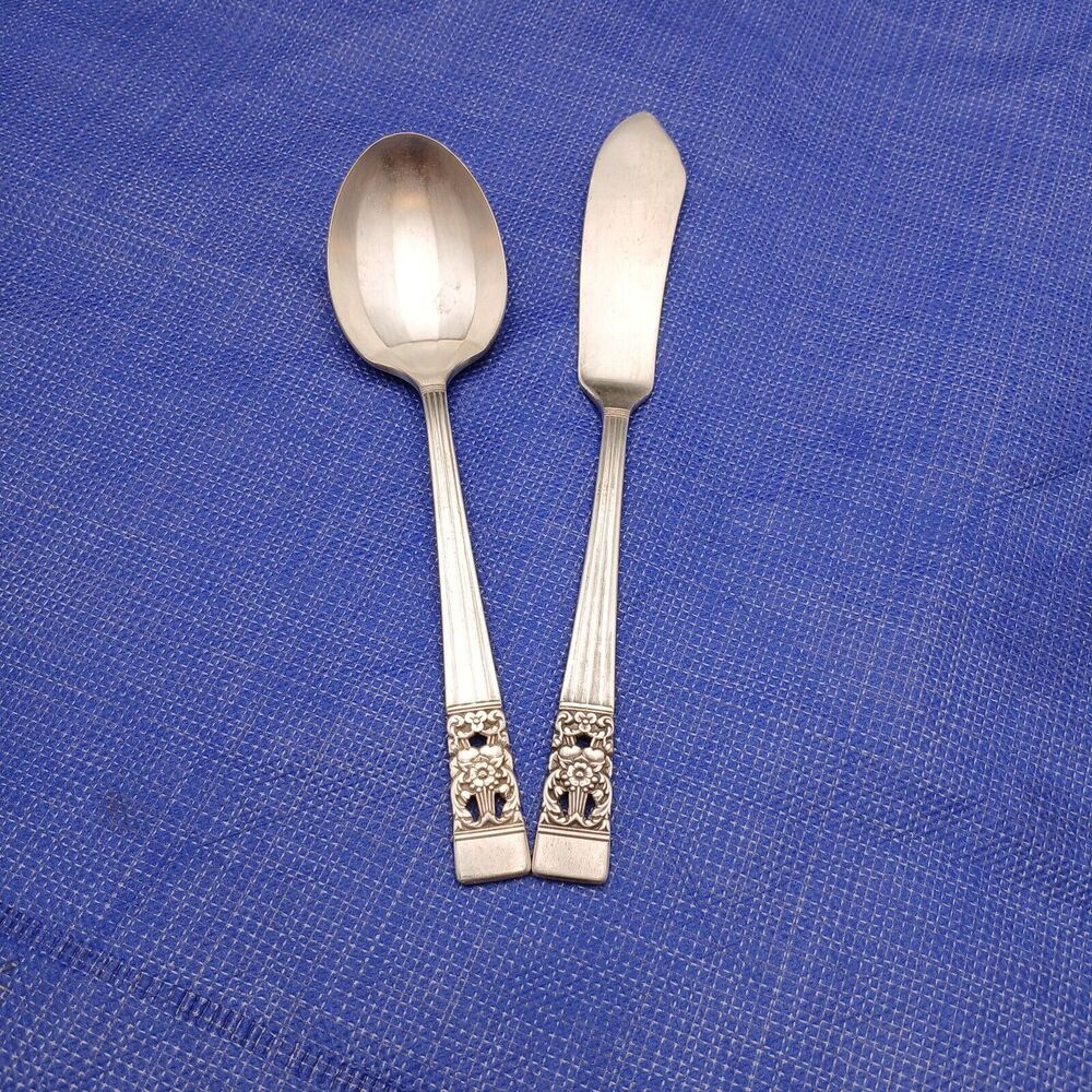 Oneida Community Coronation 1936 Set Sugar Spoon & Butter Knife Silverplate